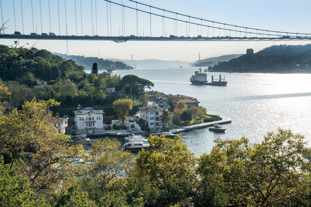 the beauty of istanbul that attracts investors to invest there and own a property in turkey